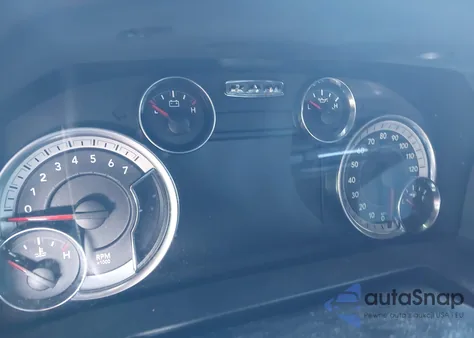 2021 Ram 1500 Classic Tradesman 4X2 5'7 Box из США, поврежденный, VIN 3C6RR6KG6MG670316